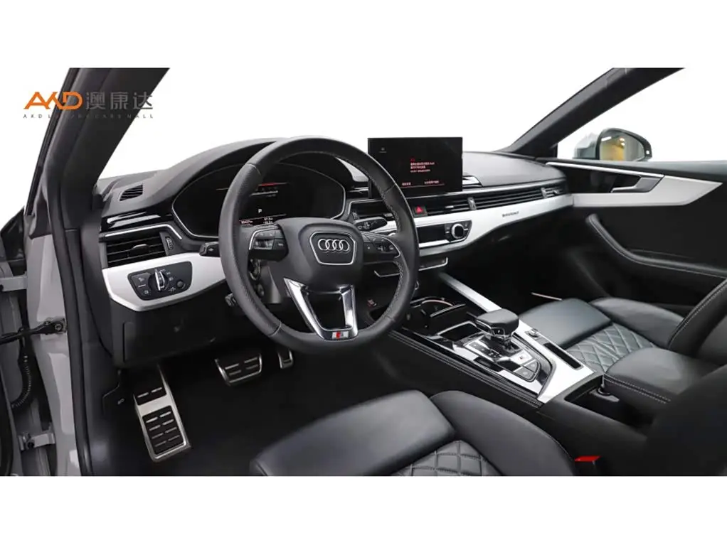 Audi S5 2023 — Photo 6/10