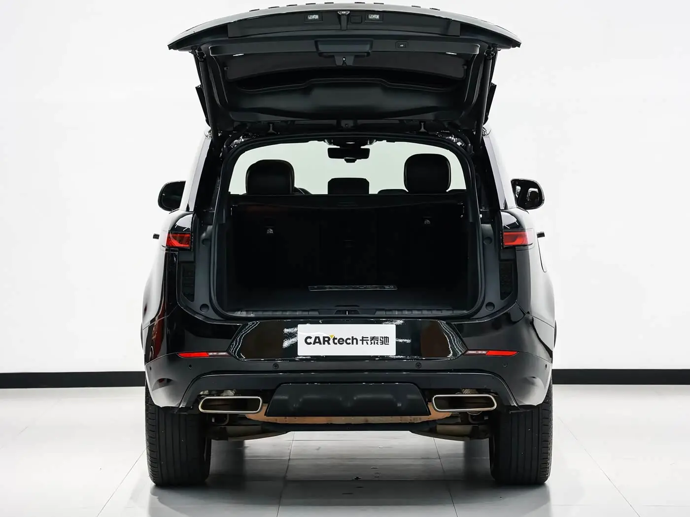 Land Rover Range Rover Sport 2023 — Photo 13/20