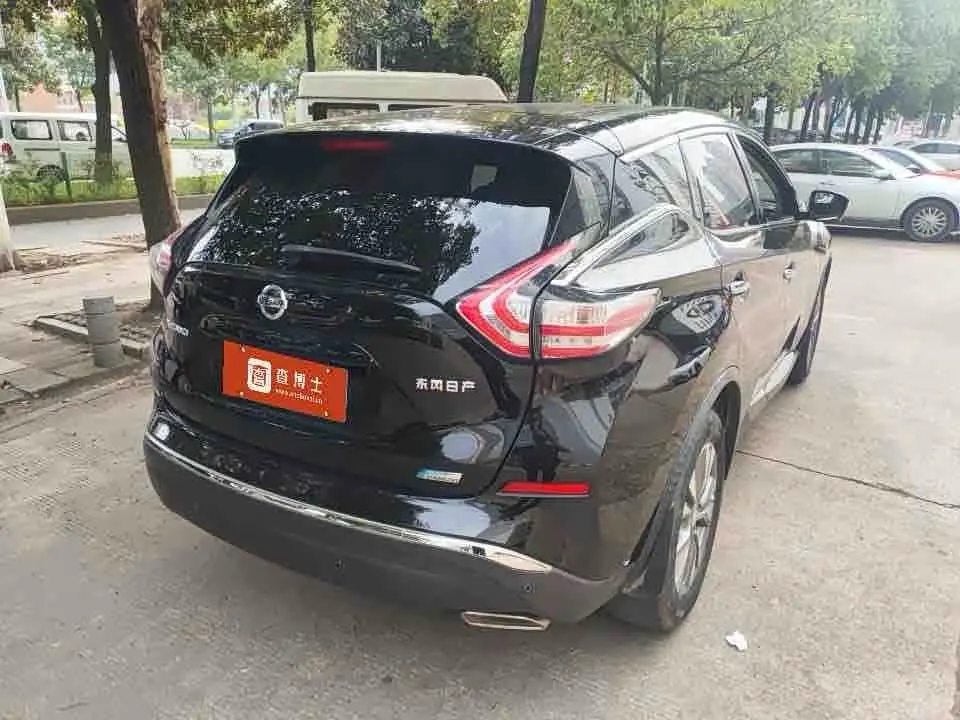 Nissan Murano 2021 — Фото 2/7