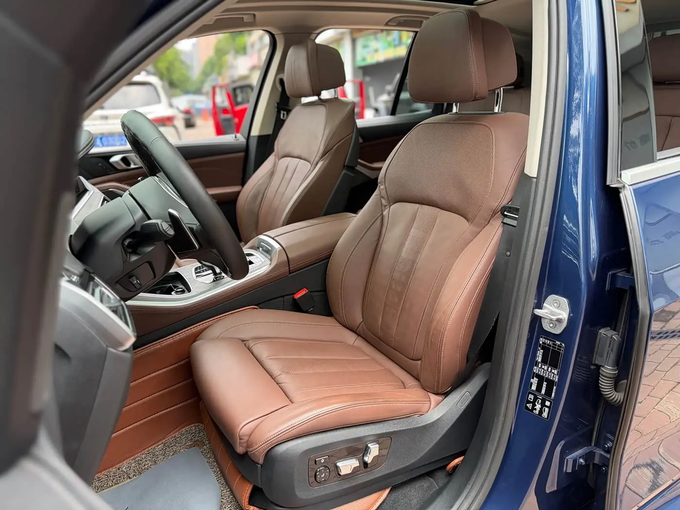 BMW X5 2019 — Фото 19/20