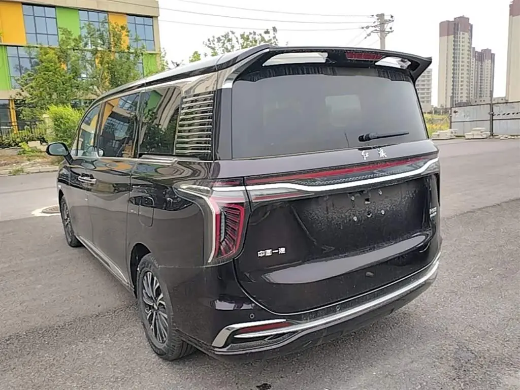 Hongqi HQ9 PHEV 2024 — Фото 5/20