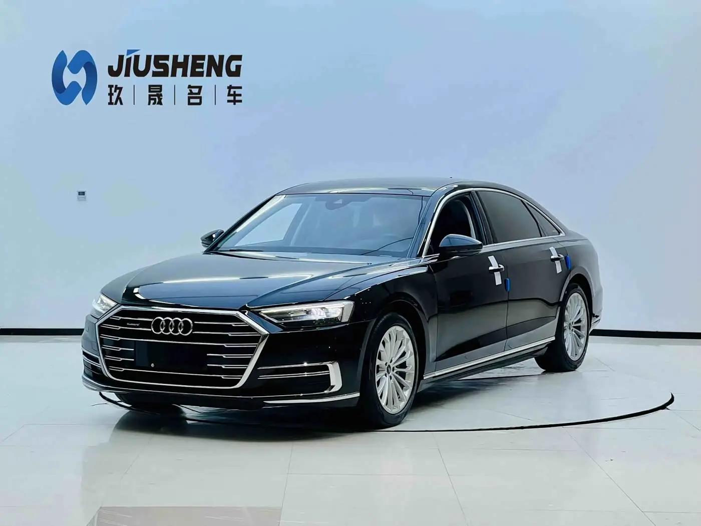 Audi A8, 2022