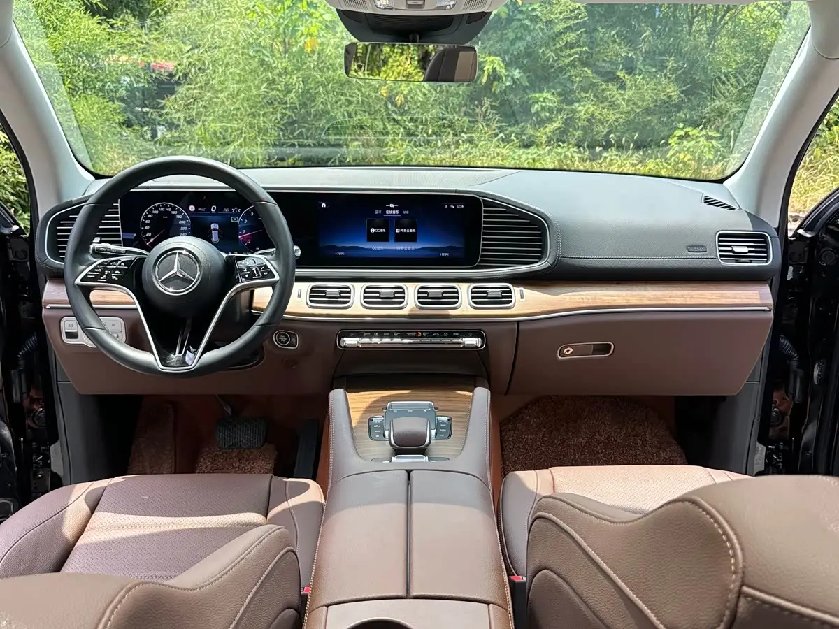 Mercedes-Benz GLE 2024 — Photo 15/18