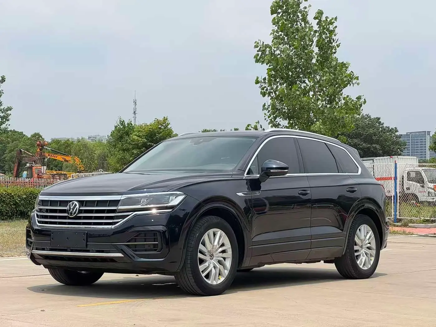 Volkswagen Touareg 2022 — Şəkil 1/20