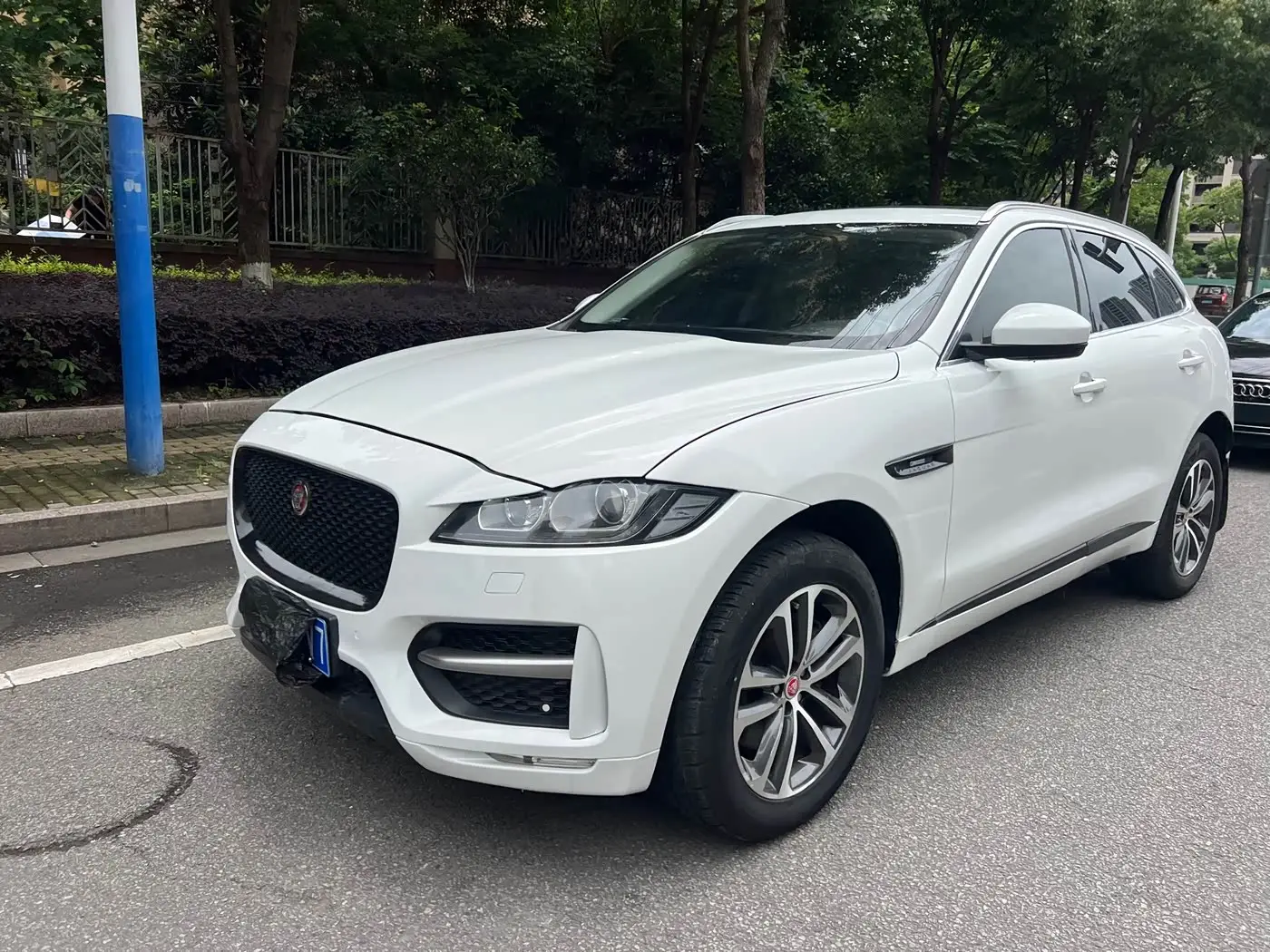 Jaguar F-PACE, 2017
