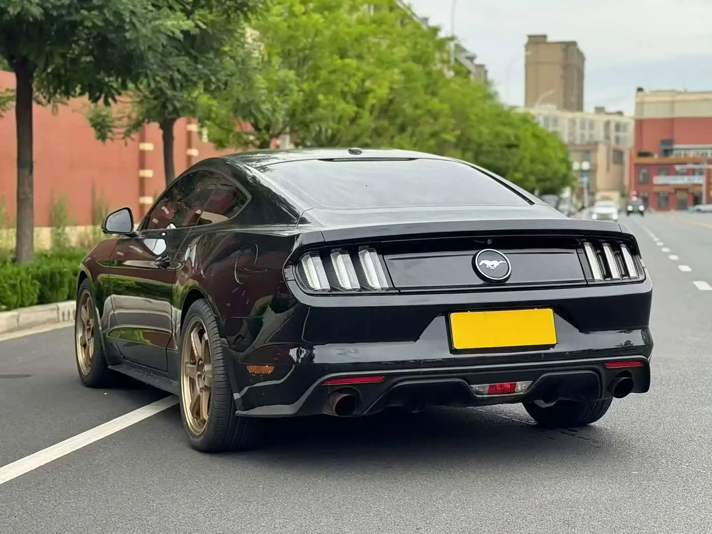 Ford Mustang 2019 — Şəkil 6/7