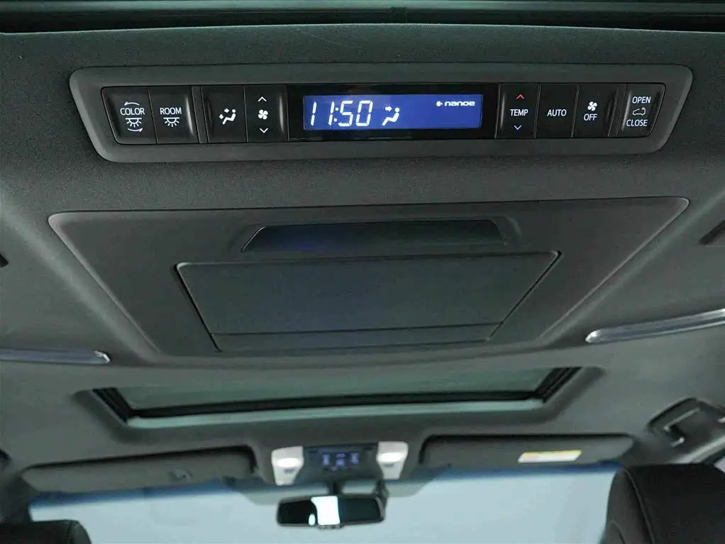 Toyota Alphard 2019 — Şəkil 18/20