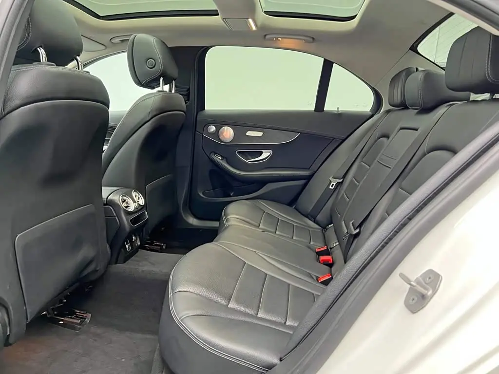 Mercedes-Benz C-Class 2021 — Фото 15/20