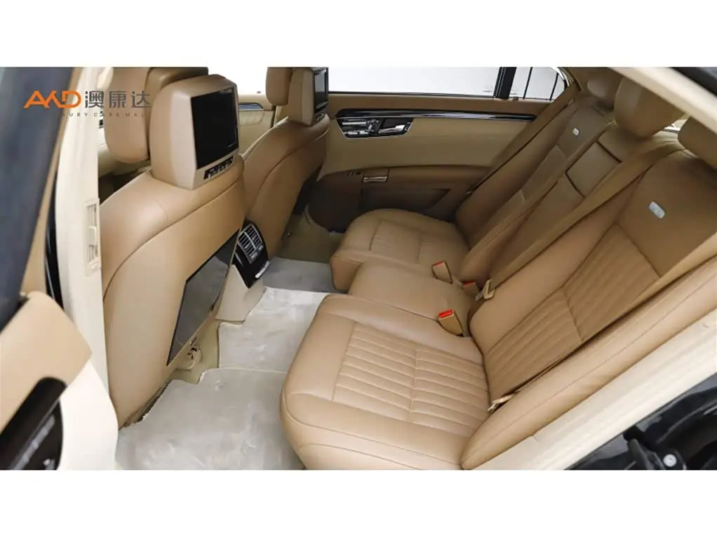 Mercedes-Benz S-Class 2007 — Photo 7/10