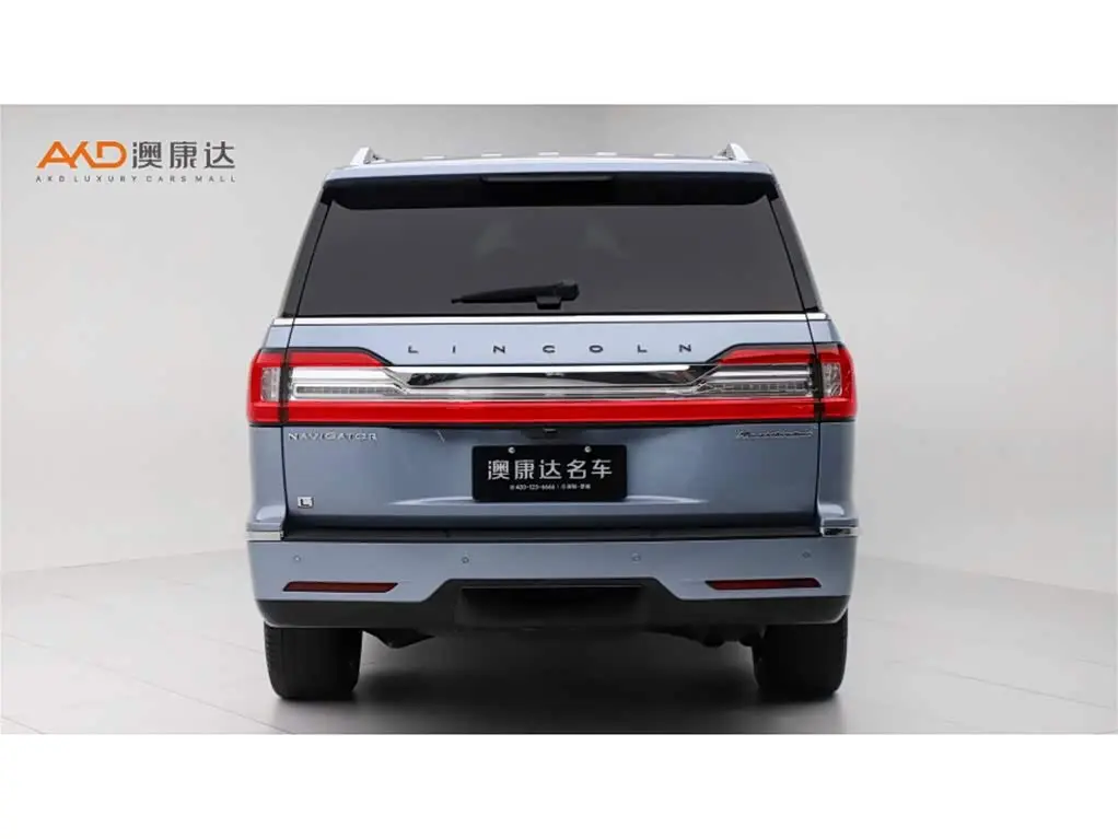 Lincoln Navigator 2021 — Photo 4/11