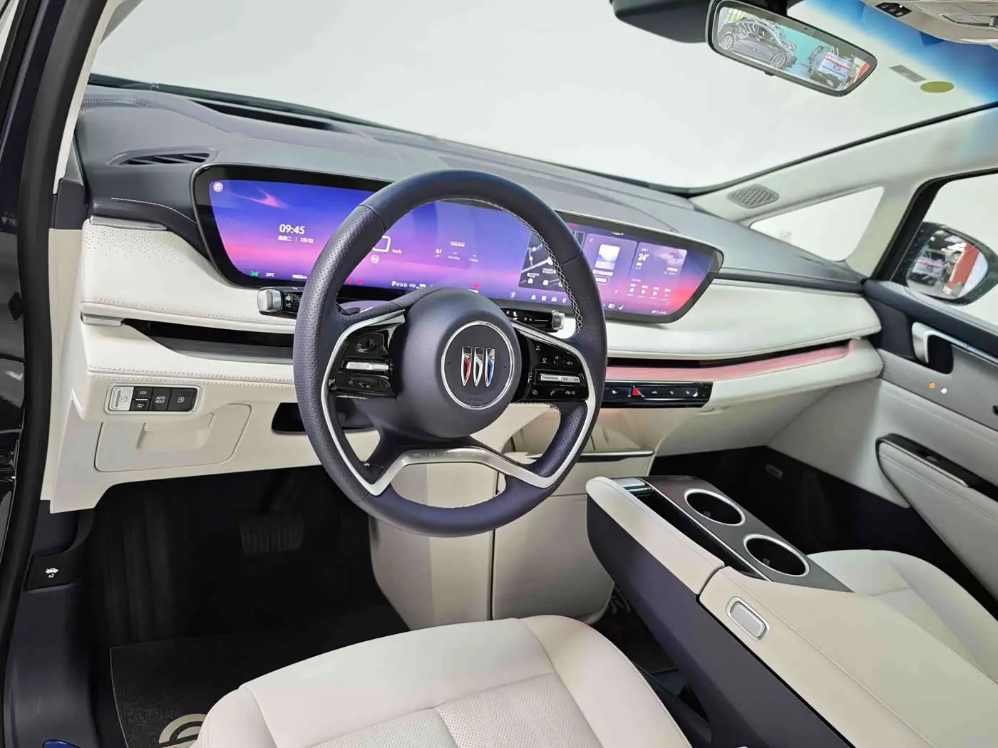Buick GL8 New Energy 2025 — Фото 7/9