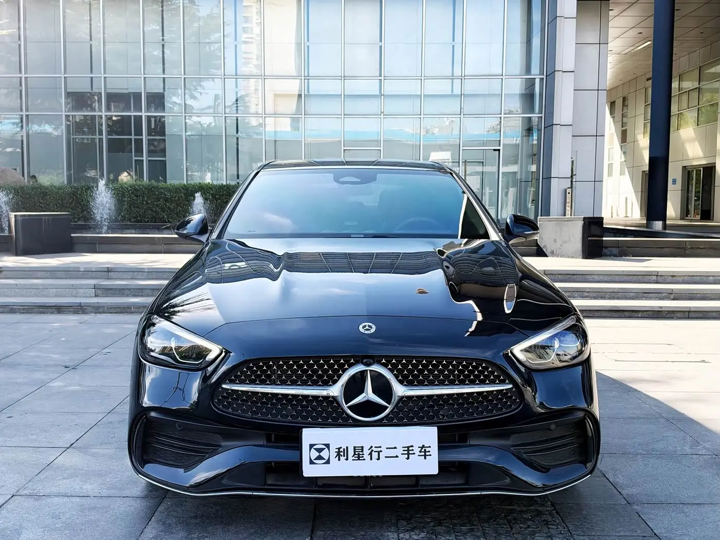 Mercedes-Benz C-Class 2024 — Фото 2/14