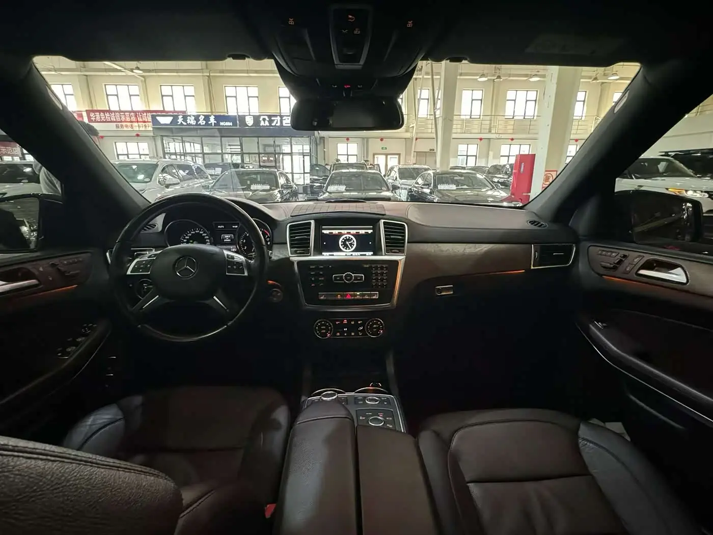 Mercedes-Benz GL-Class 2015 — Photo 5/9