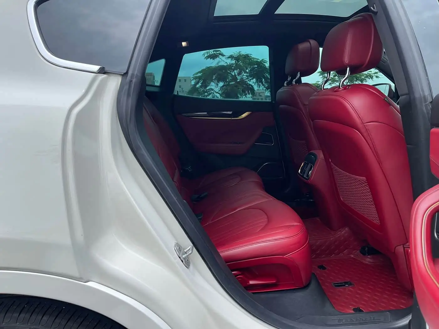 Maserati Levante 2017 — Şəkil 15/20