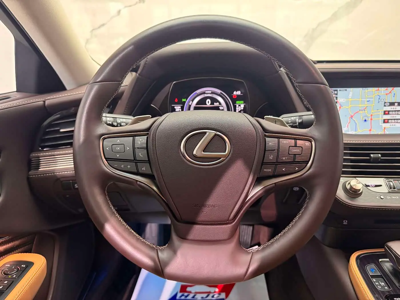 Lexus LS 2020 — Photo 10/20