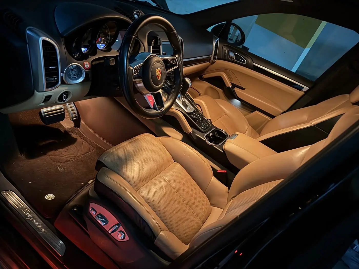 Porsche Cayenne 2015 — Şəkil 4/9