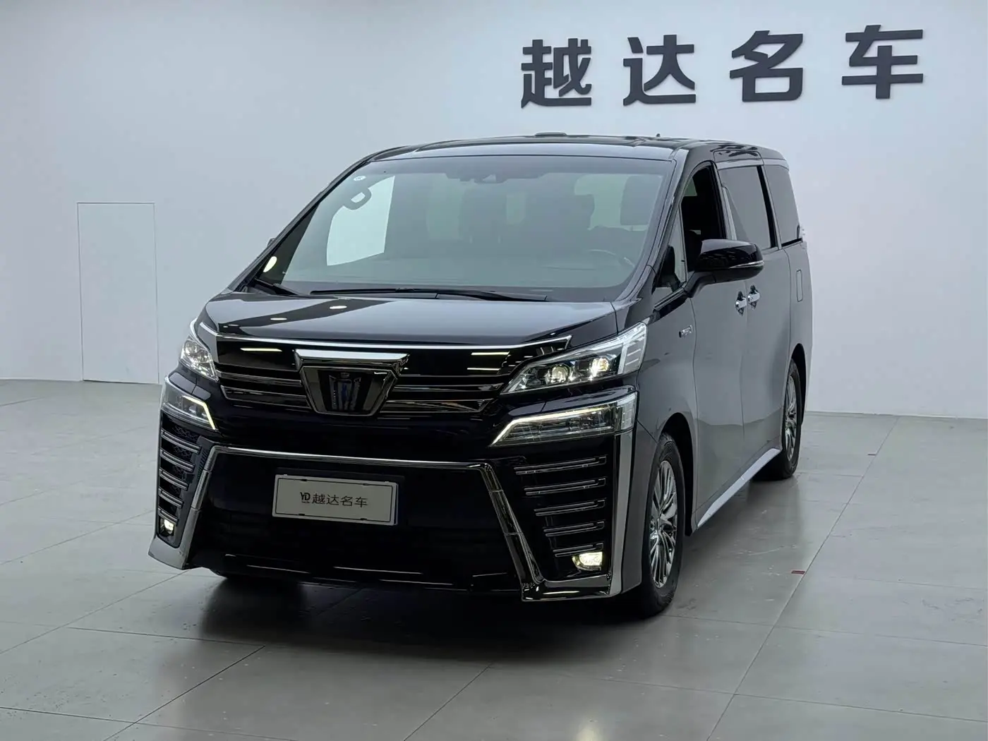 Toyota Vellfire 2022 — Фото 4/20