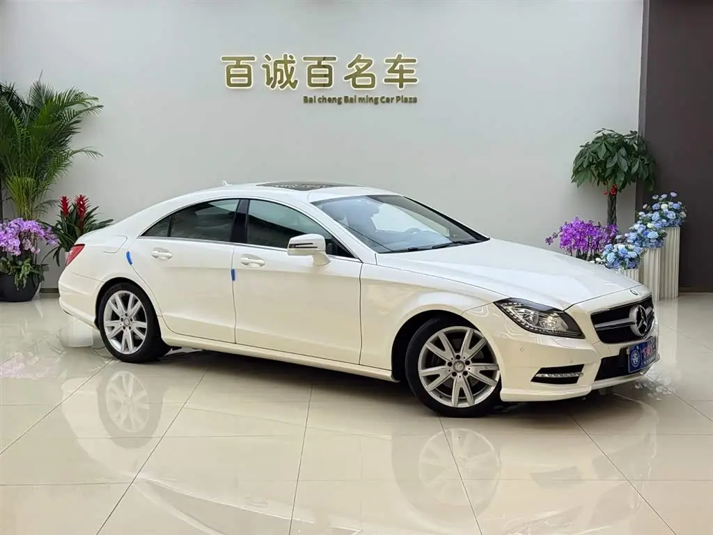 Mercedes-Benz CLS 2015 — Фото 3/19
