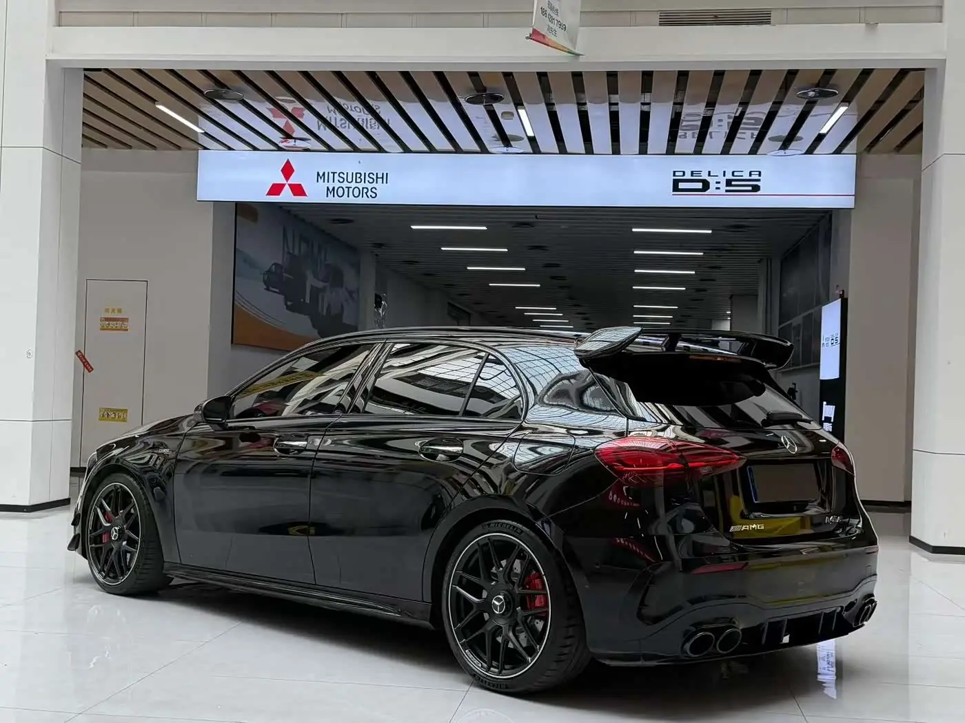 Mercedes-Benz A-Class AMG 2025 — Photo 4/9