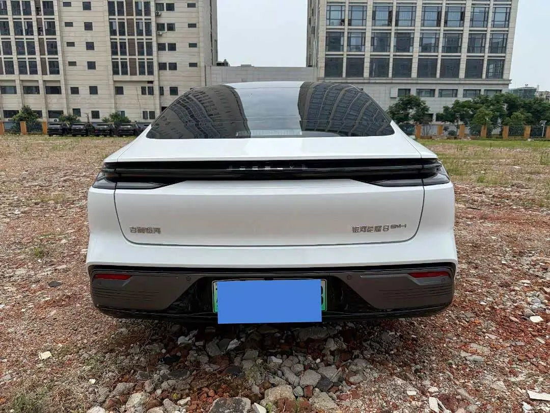 Geely Galaxy Galaxy Xingyao 8 2025 — Şəkil 6/11