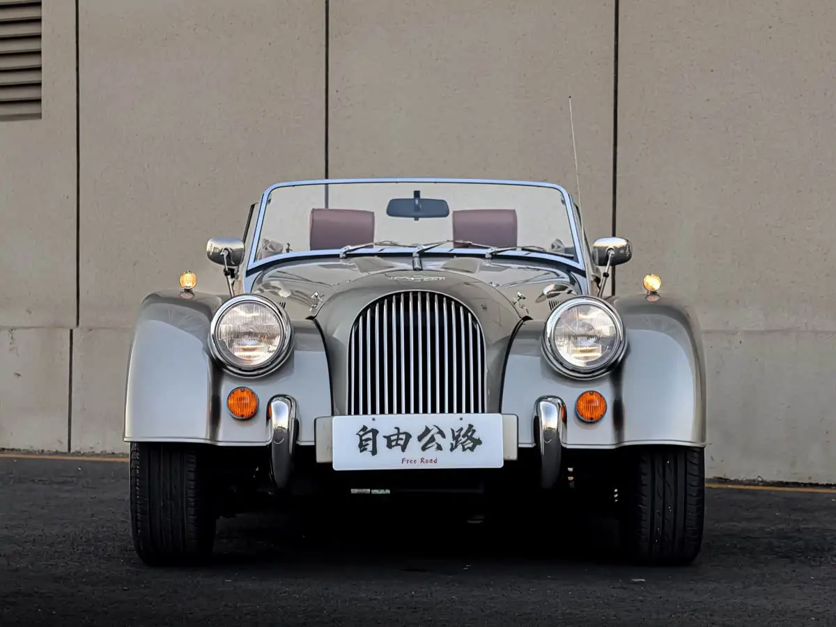 Morgan Plus 4 2018 — Şəkil 1/12