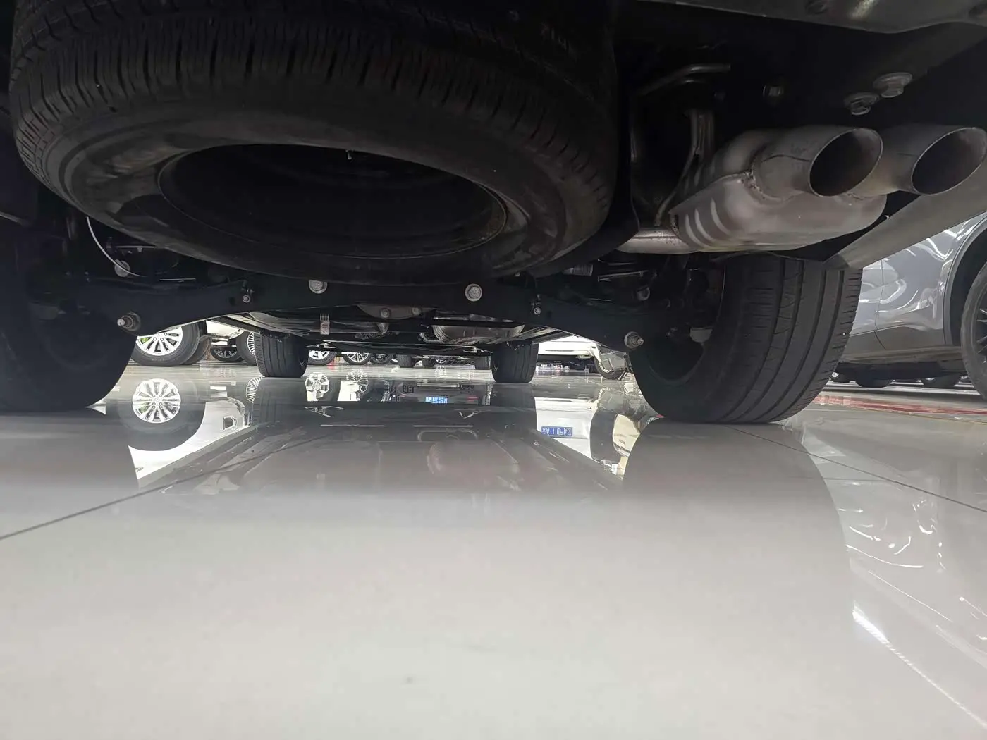 Lincoln Navigator 2019 — Şəkil 18/20