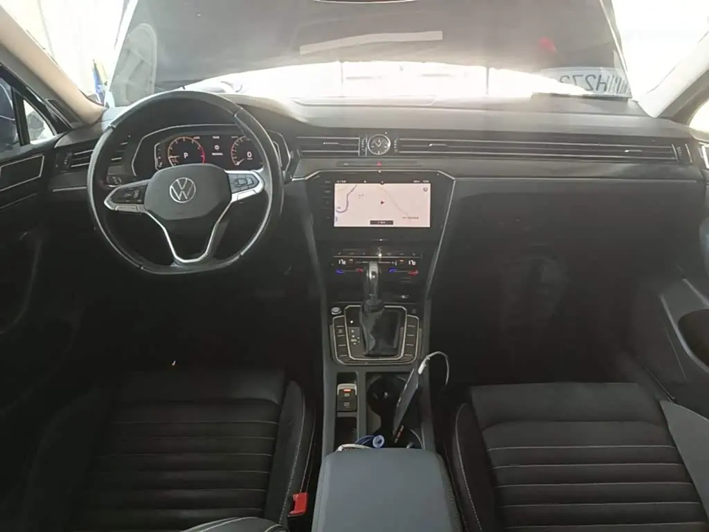 Volkswagen Magotan 2022 — Photo 10/20
