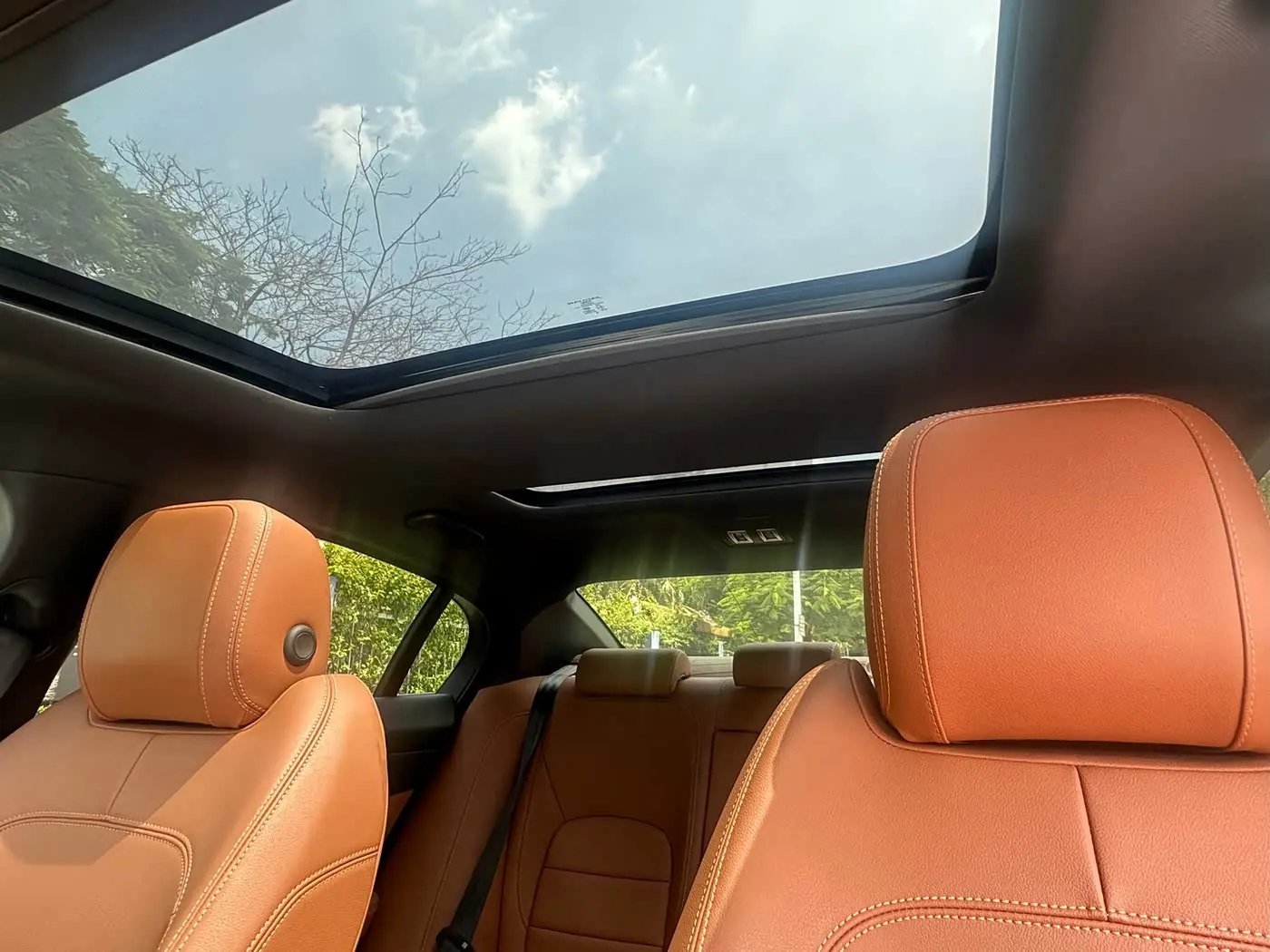 Jaguar XEL 2021 — Фото 14/16