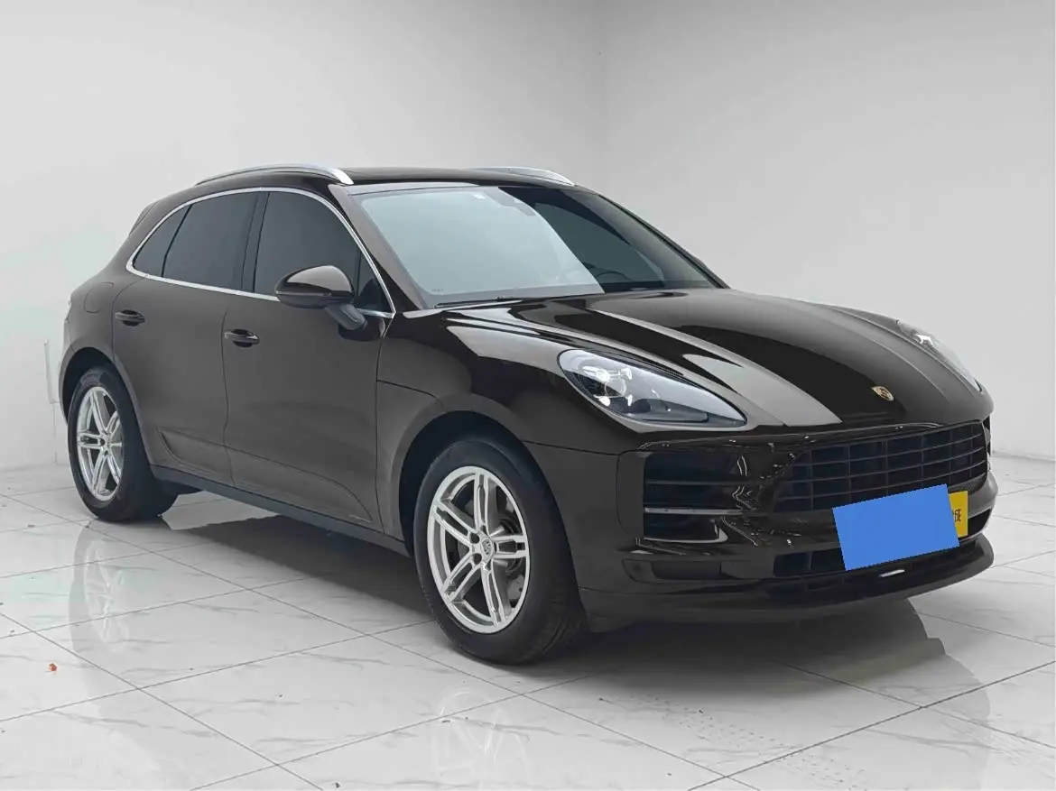 Porsche Macan 2021 — Photo 3/16