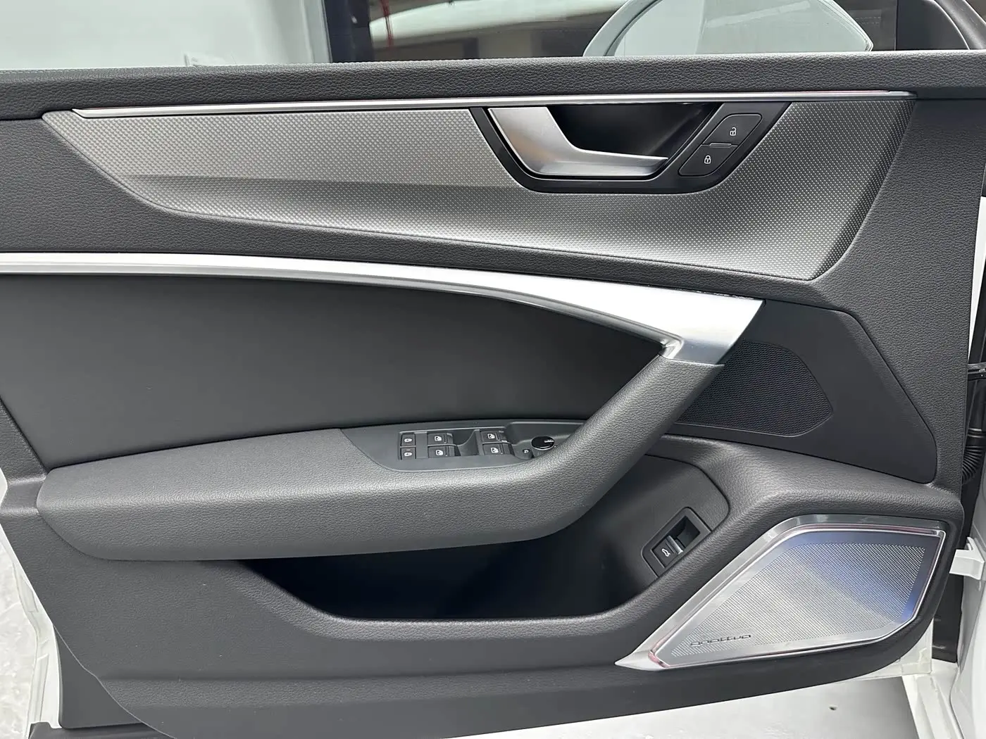 Audi A7L 2023 — Şəkil 20/20
