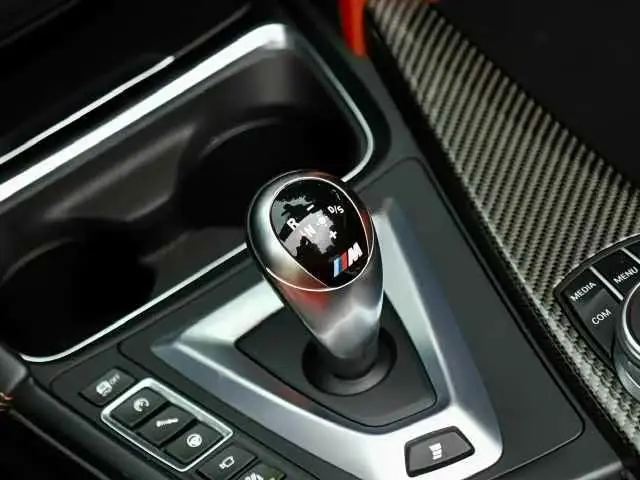 BMW M4 2019 — Photo 15/19