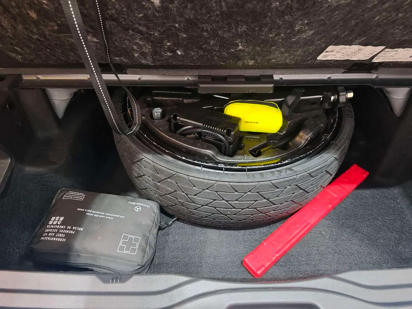Mercedes-Benz GLS 2020 — Photo 15/17