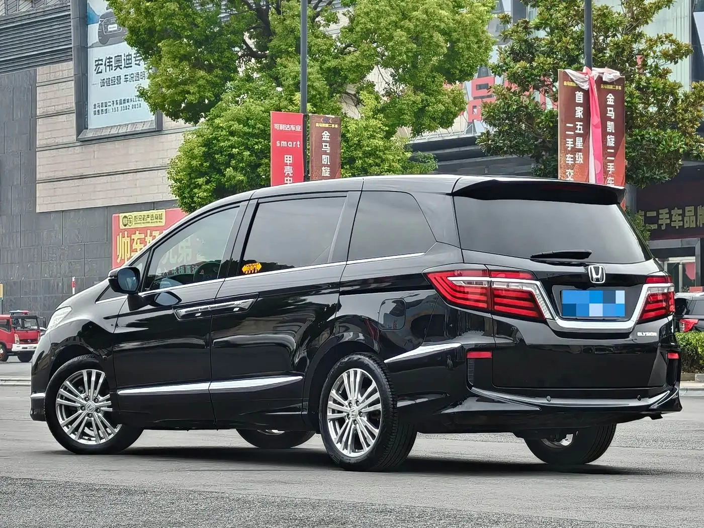 Honda Elysion 2018 — Şəkil 4/20