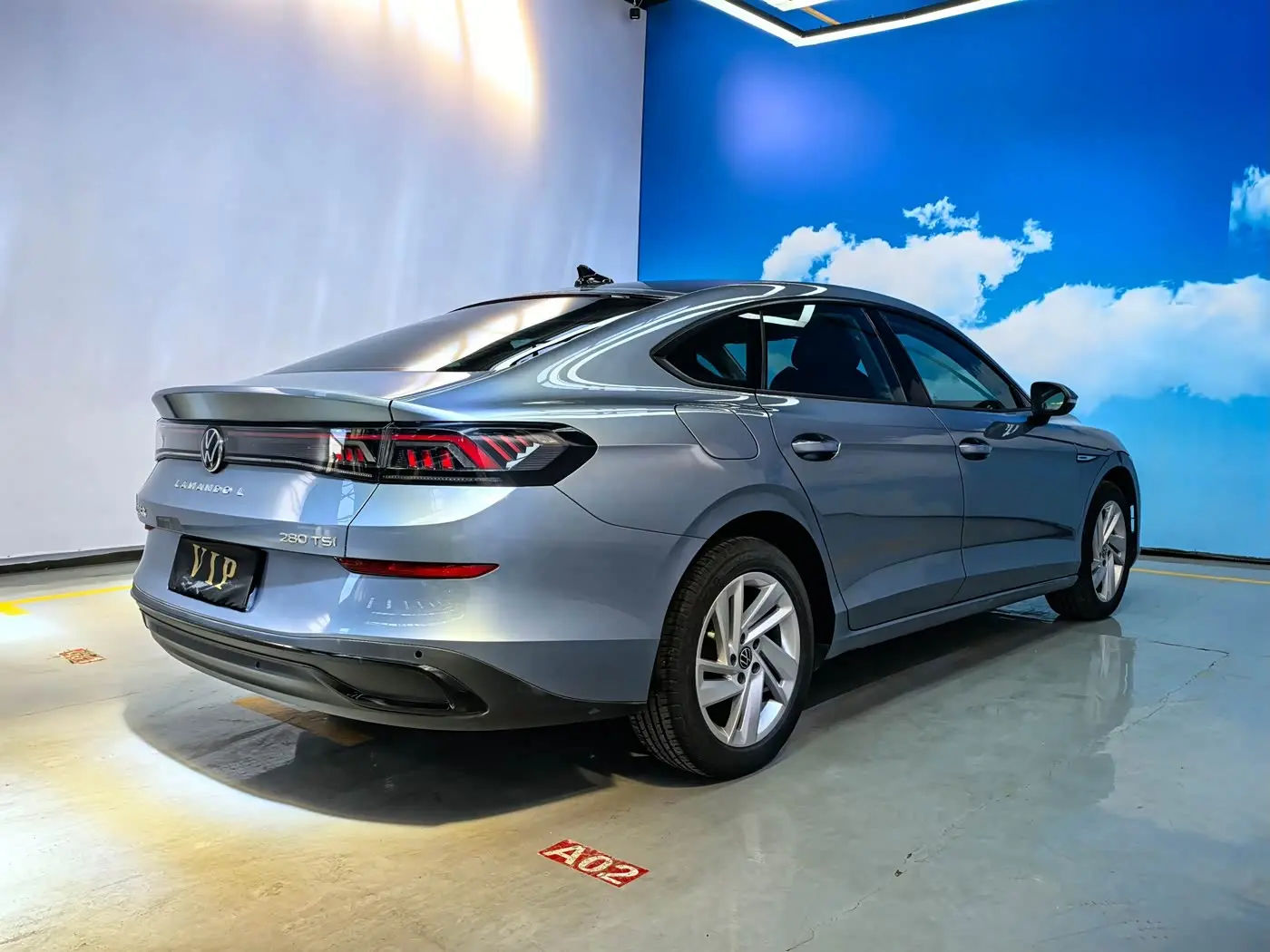 Volkswagen Lamando 2023 — Photo 4/20