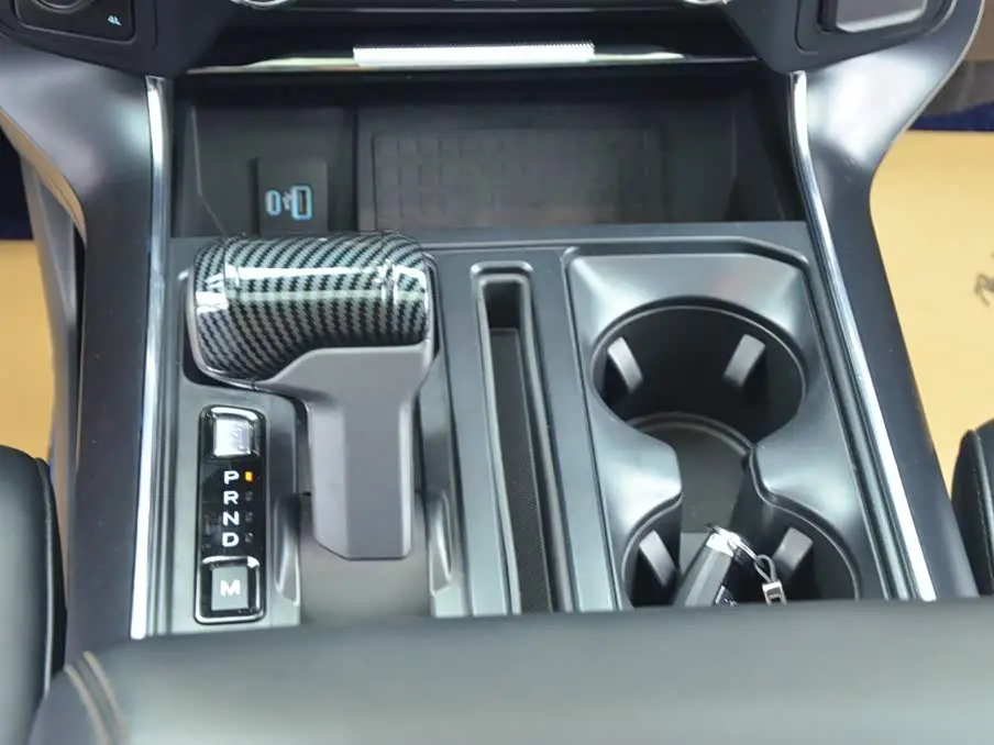 Ford F-150 Raptor 2023 — Photo 9/15
