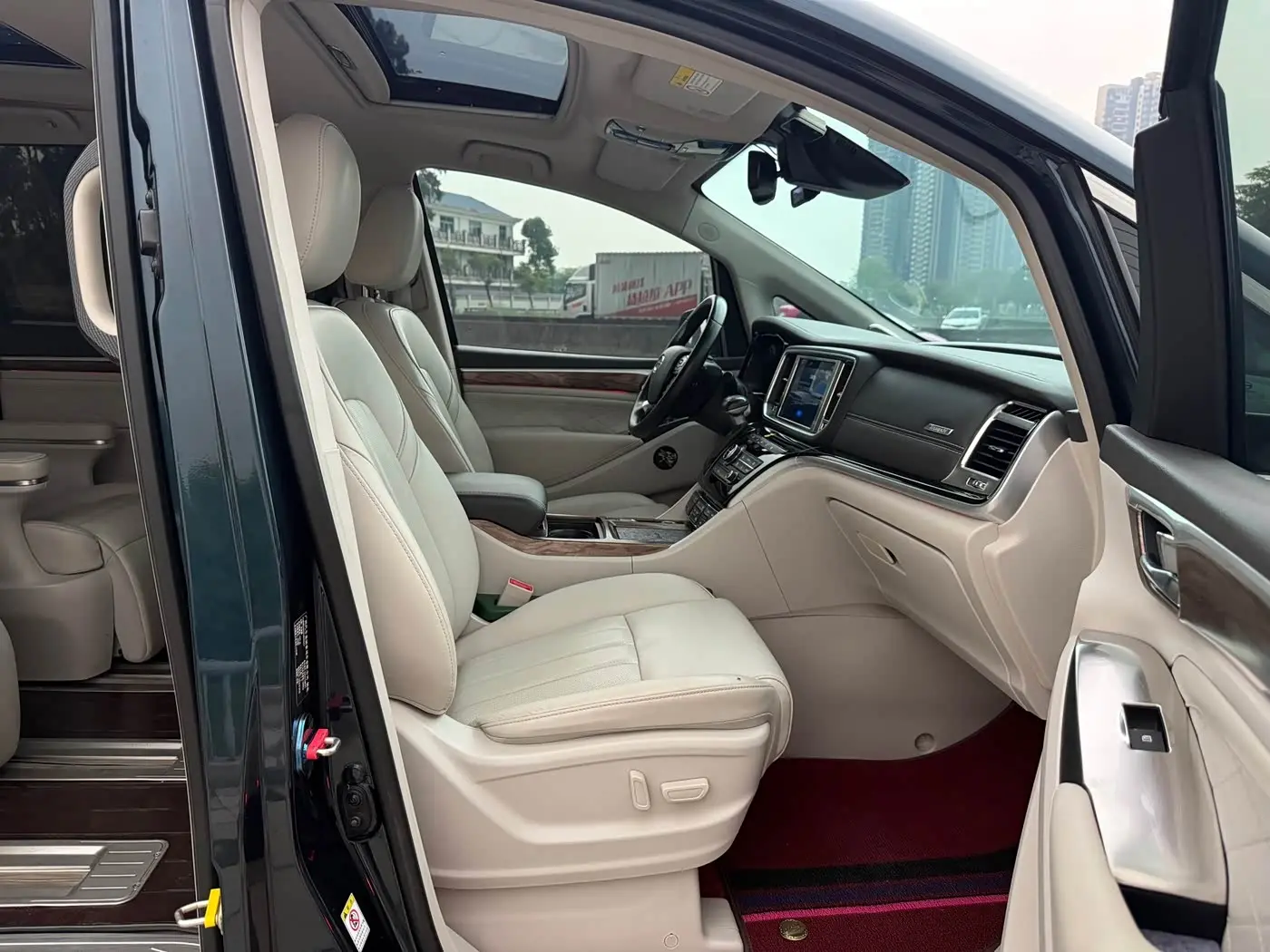 GAC Trumpchi Trumpchi M8 2019 — Фото 14/20