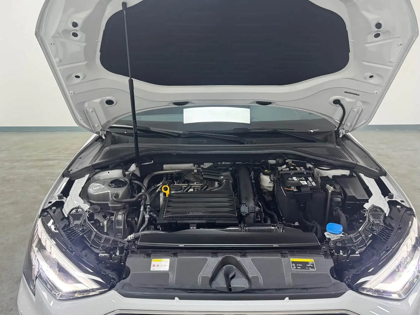 Audi A3 2024 — Şəkil 16/19