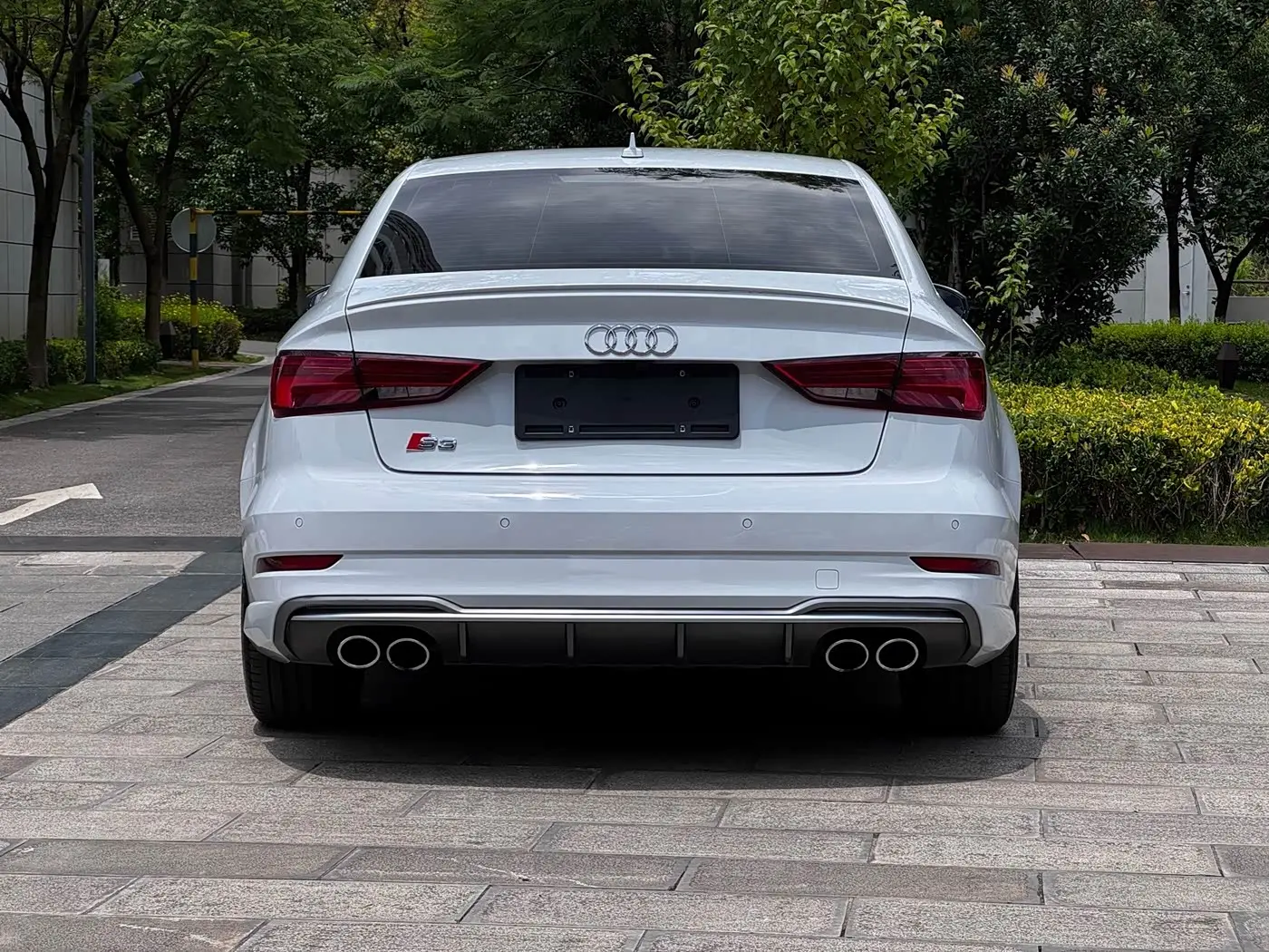 Audi S3 2017 — ფოტო 9/20
