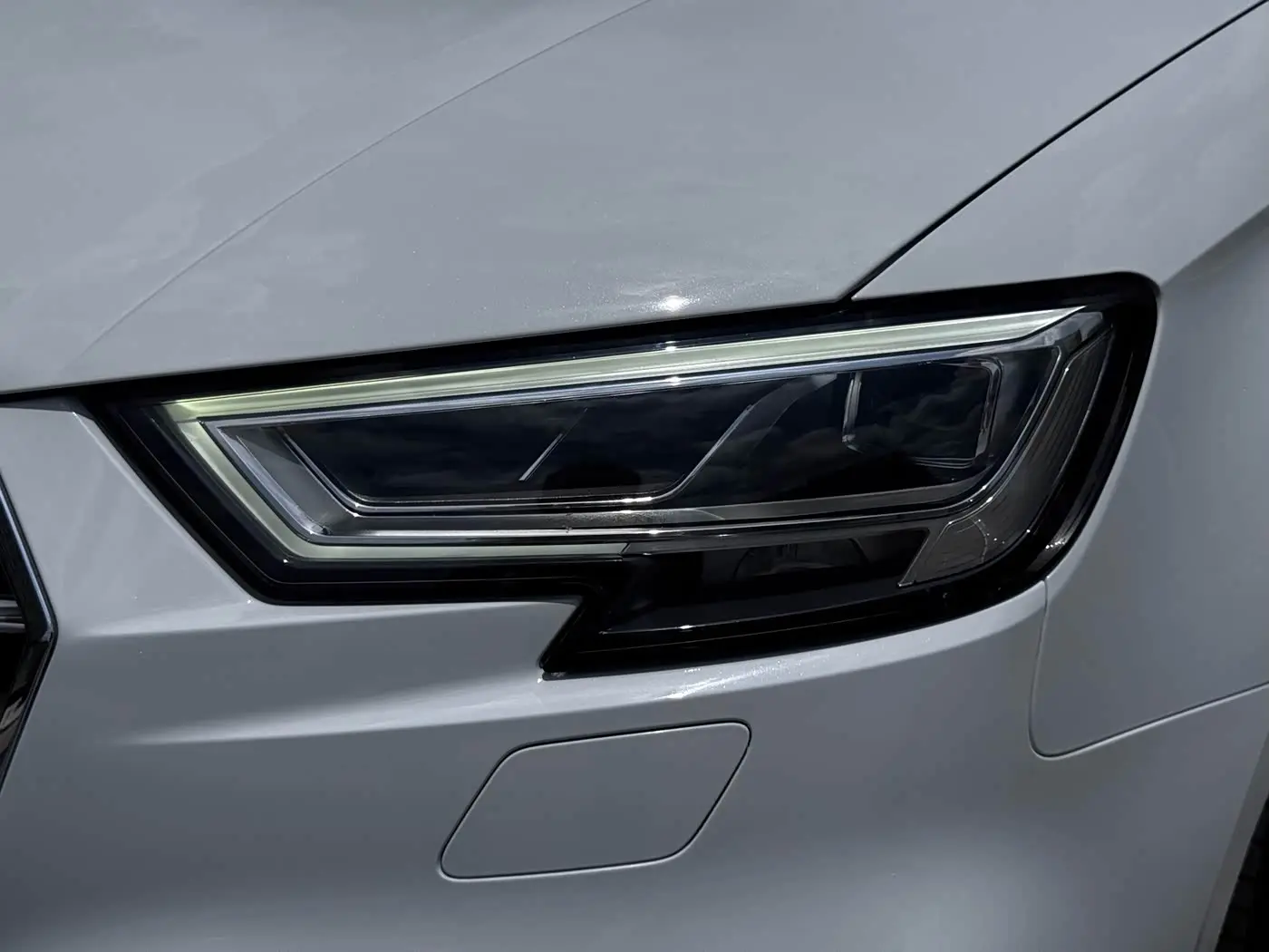 Audi S3 2017 — ფოტო 19/20