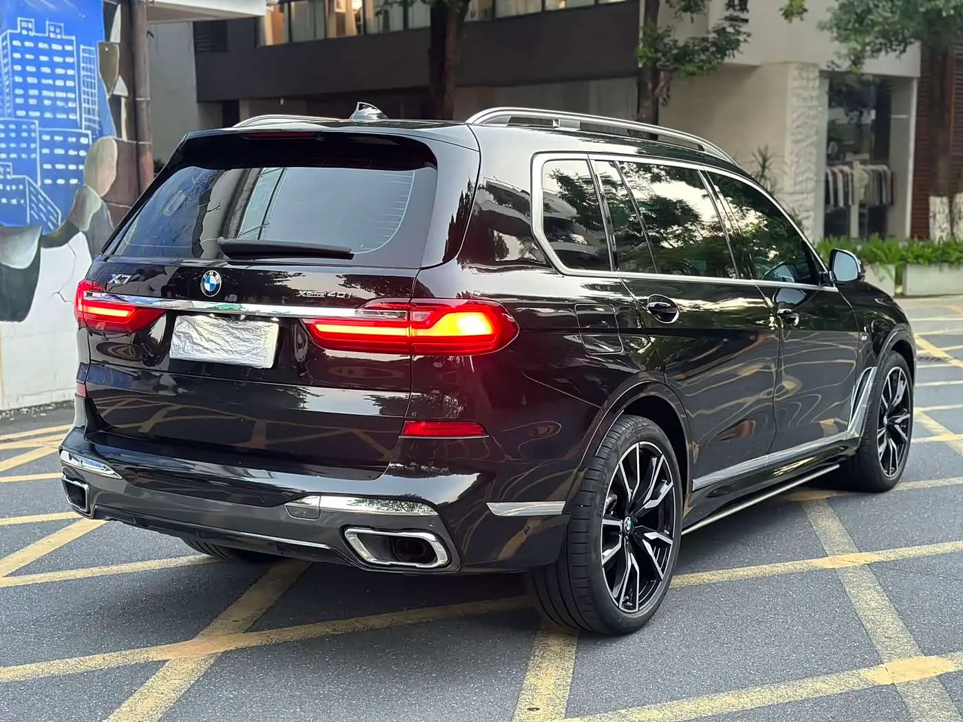 BMW X7 2020 — Photo 6/20