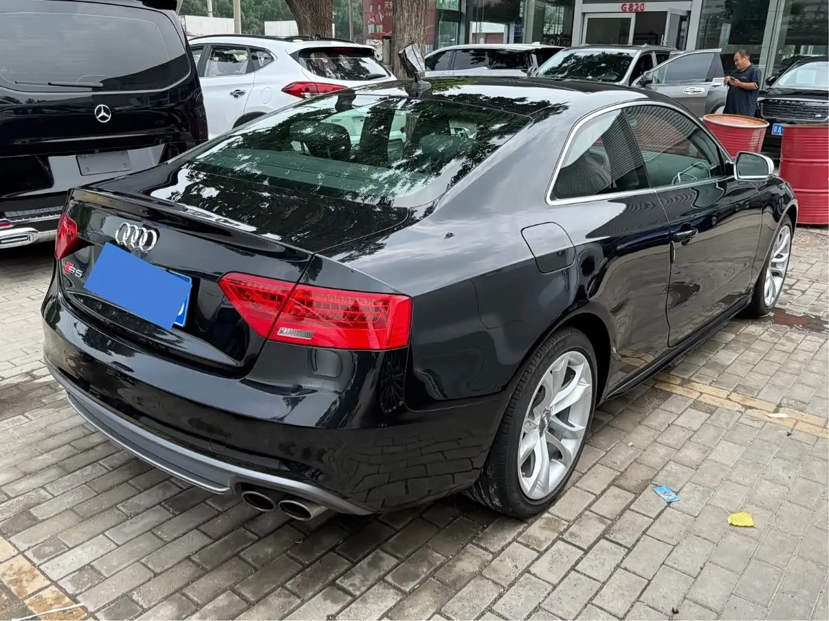 Audi S5 2014 — Фото 16/18