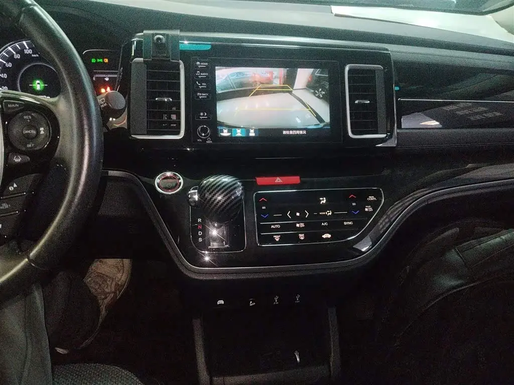 Honda Elysion 2020 — Photo 13/20