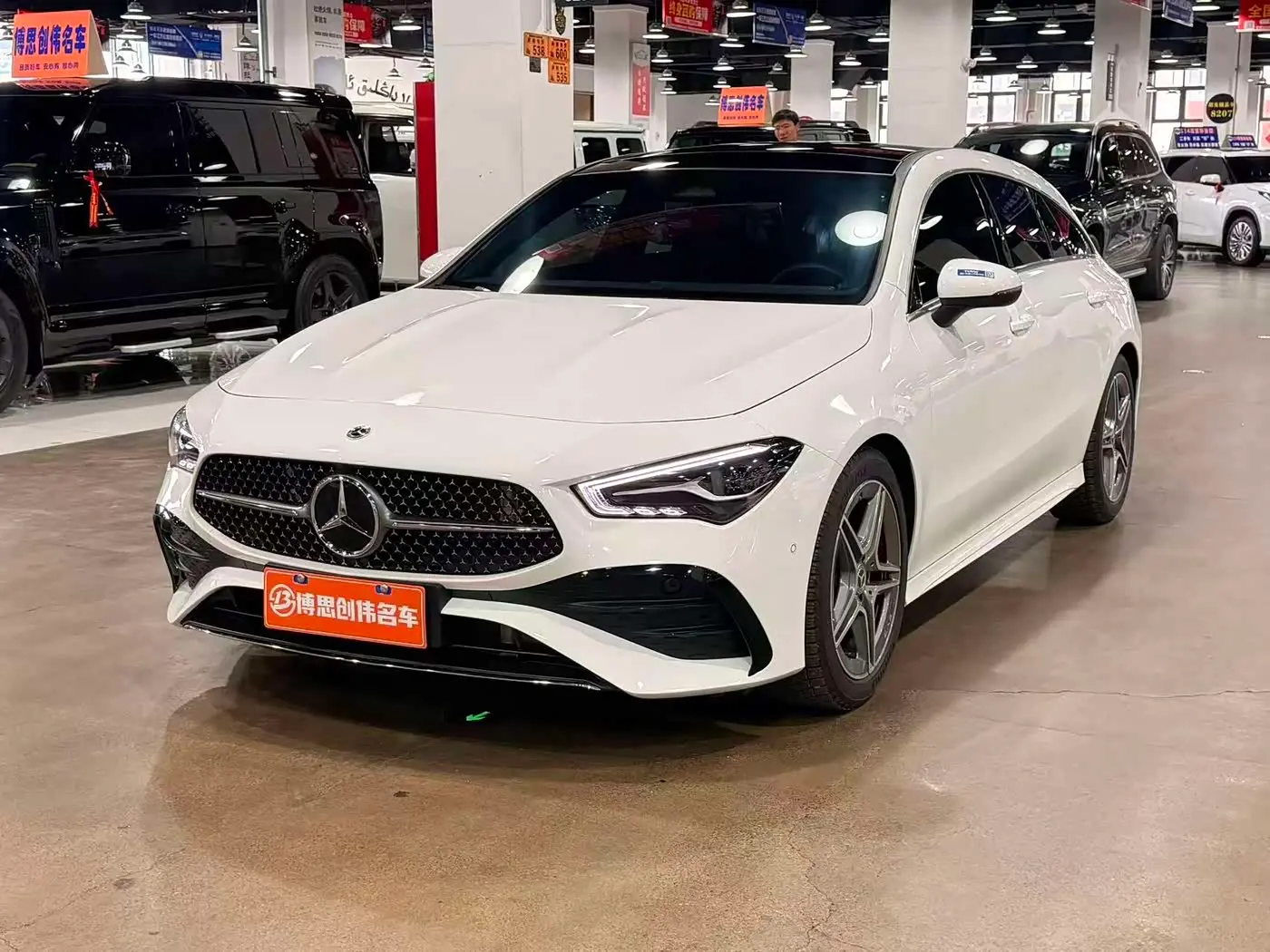 Mercedes-Benz CLA 2025 — Фото 1/20