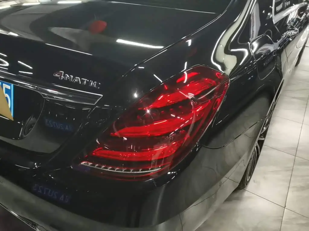 Mercedes-Benz S-Class 2019 — Photo 8/20