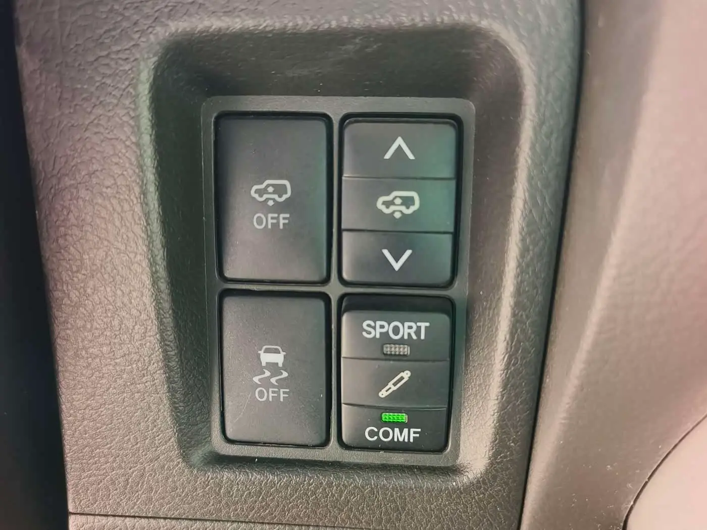 Toyota Prado 2014 — Photo 12/16