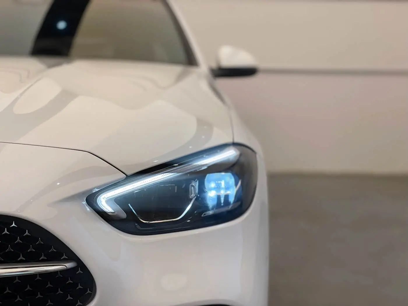 Mercedes-Benz C-Class New Energy 2023 — Фото 4/17