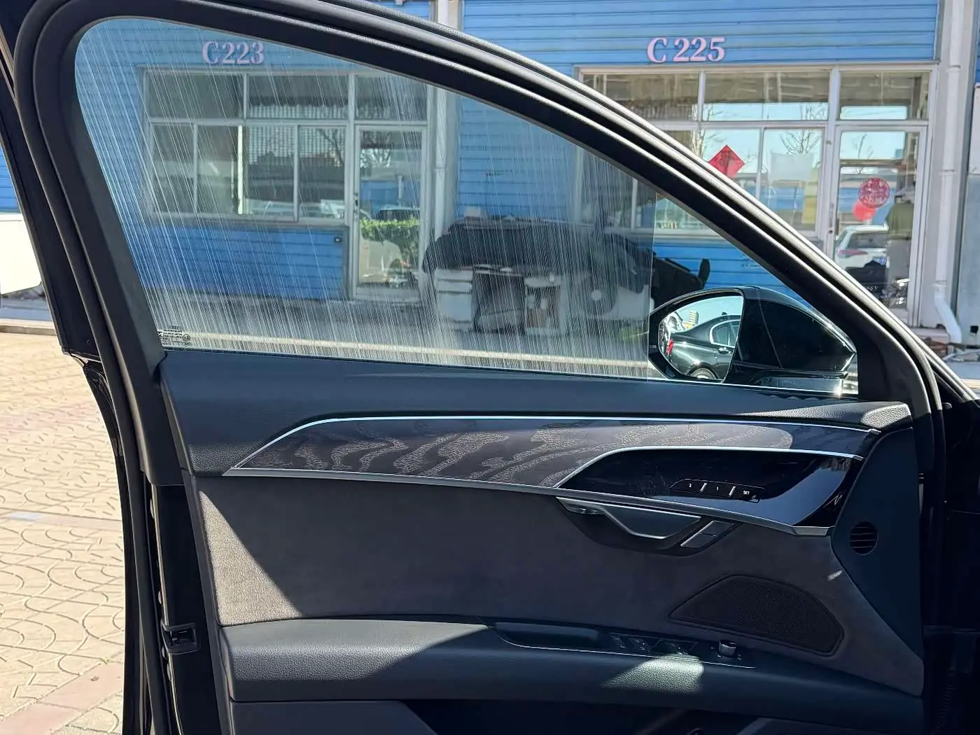 Audi A8 2021 — Şəkil 6/12