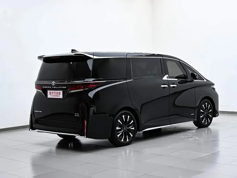 Toyota Vellfire 2023 — Фото 7/20