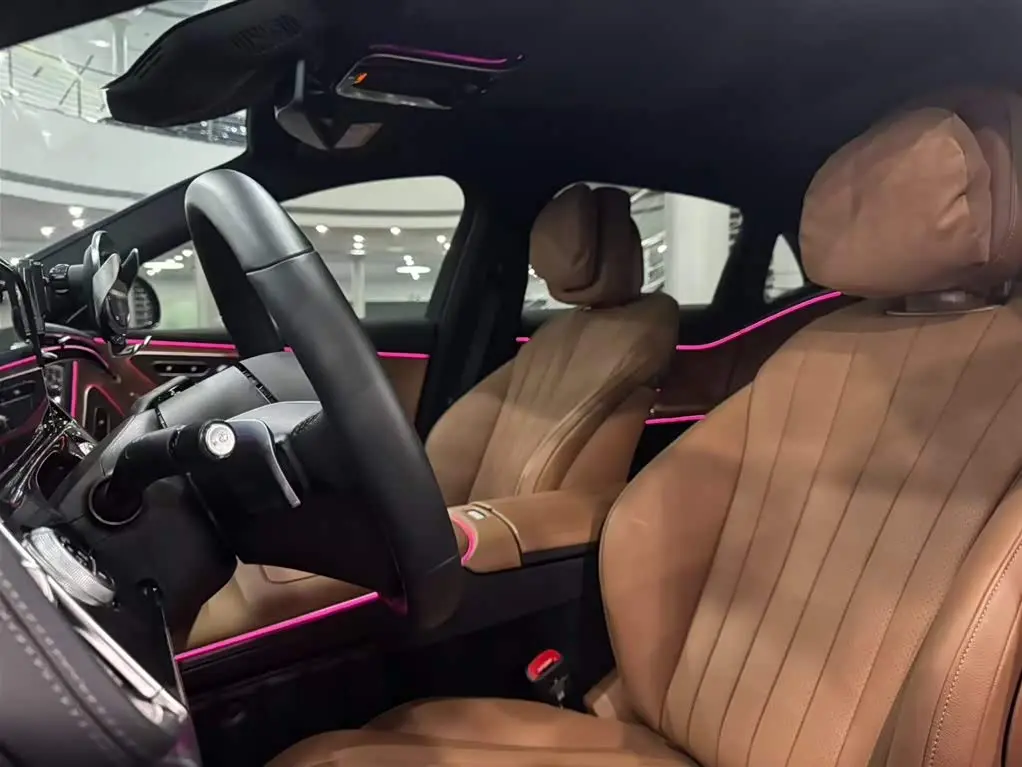 Mercedes-Benz E-Class 2025 — Фото 11/20