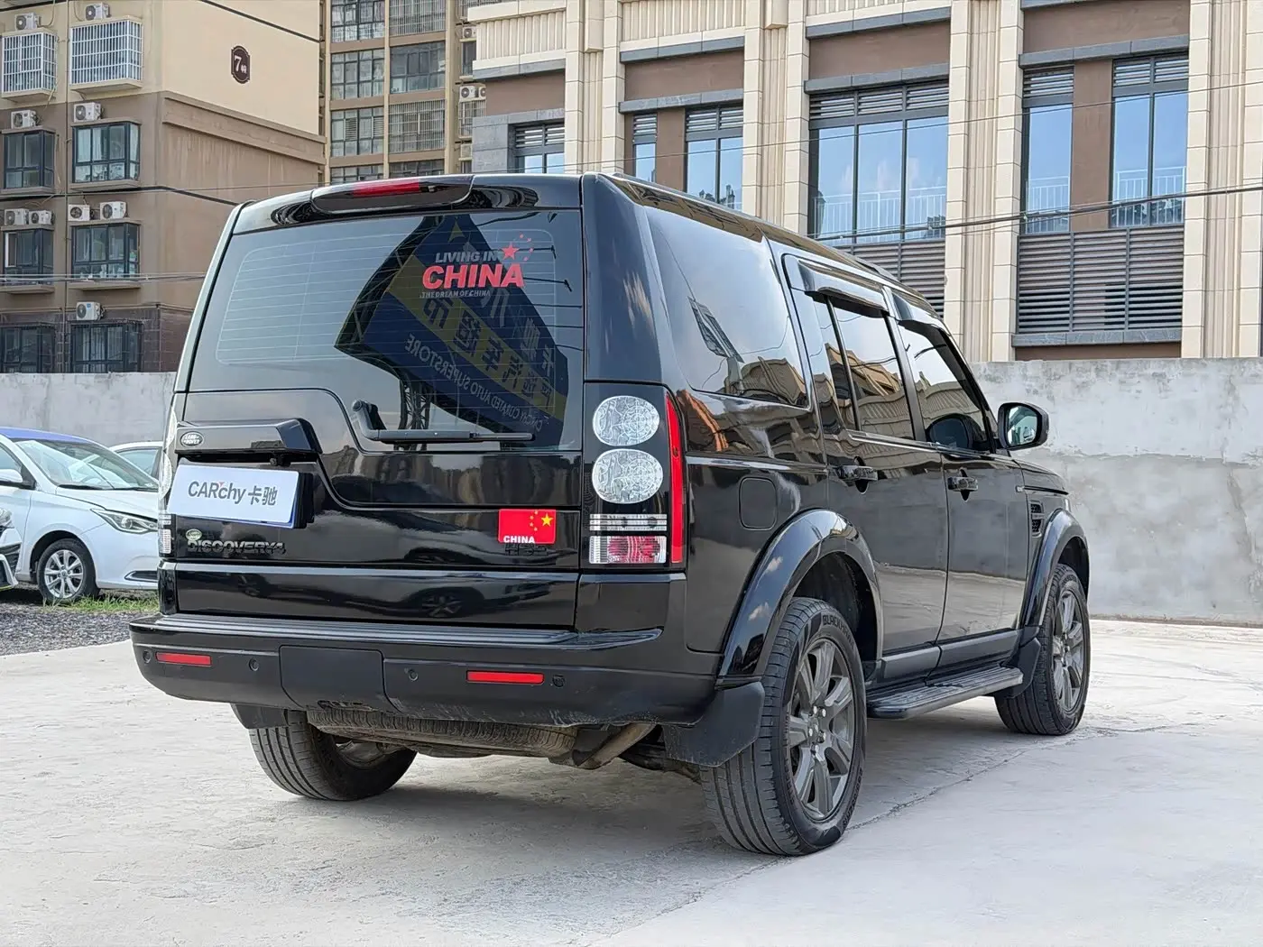 Land Rover Discovery 2012 — Фото 4/18